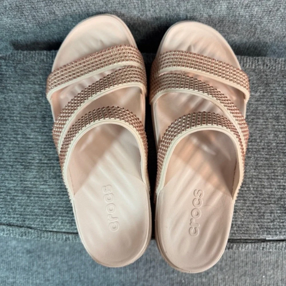 Crocs Brooklyn Strappy Low Wedge Sandals Rhinestone Blush Pink Nude Womens 9